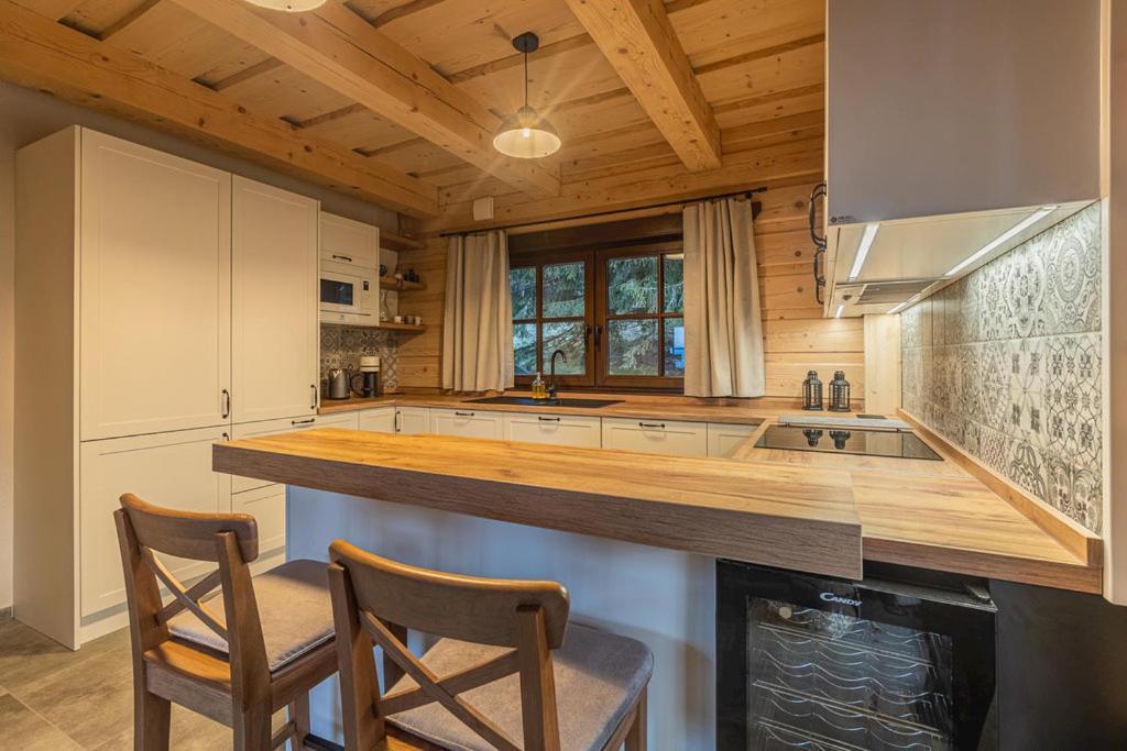 Drevenica Lesanka Villa Демановска Долина Екстериор снимка