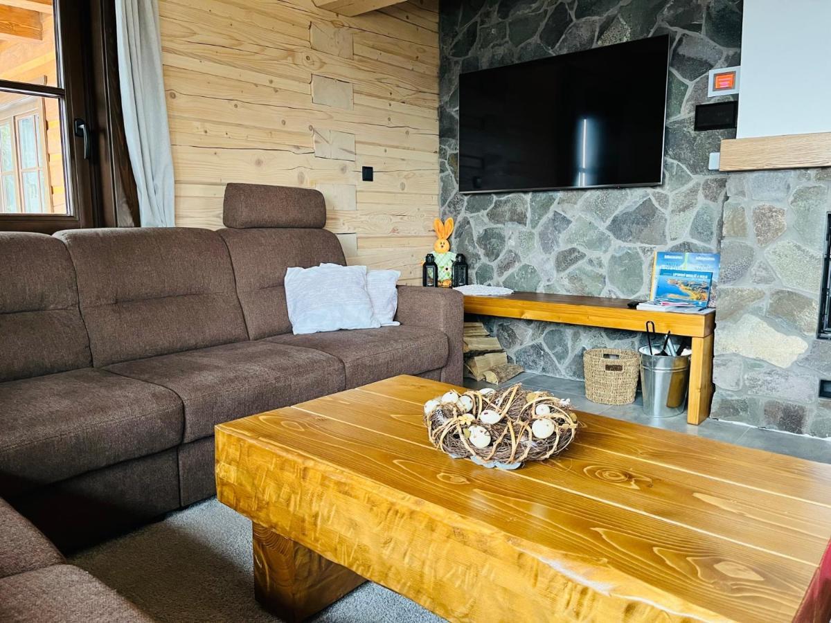Drevenica Lesanka Villa Демановска Долина Екстериор снимка